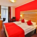 Np Hotel Wallis