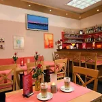 Np Hotel Wallis
