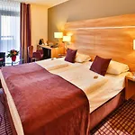 Np Hotel Wallis